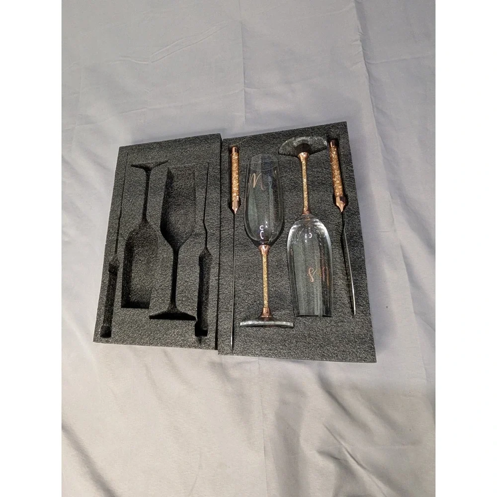 Mr Mrs Wedding Champagne Flutes Cake Knife Server Set Rose‎ Gold Glitter
